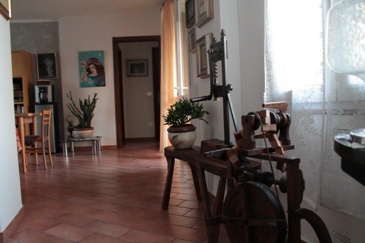 Le Ruote Bed and Breakfast Vezzano sul Crostolo Buitenkant foto