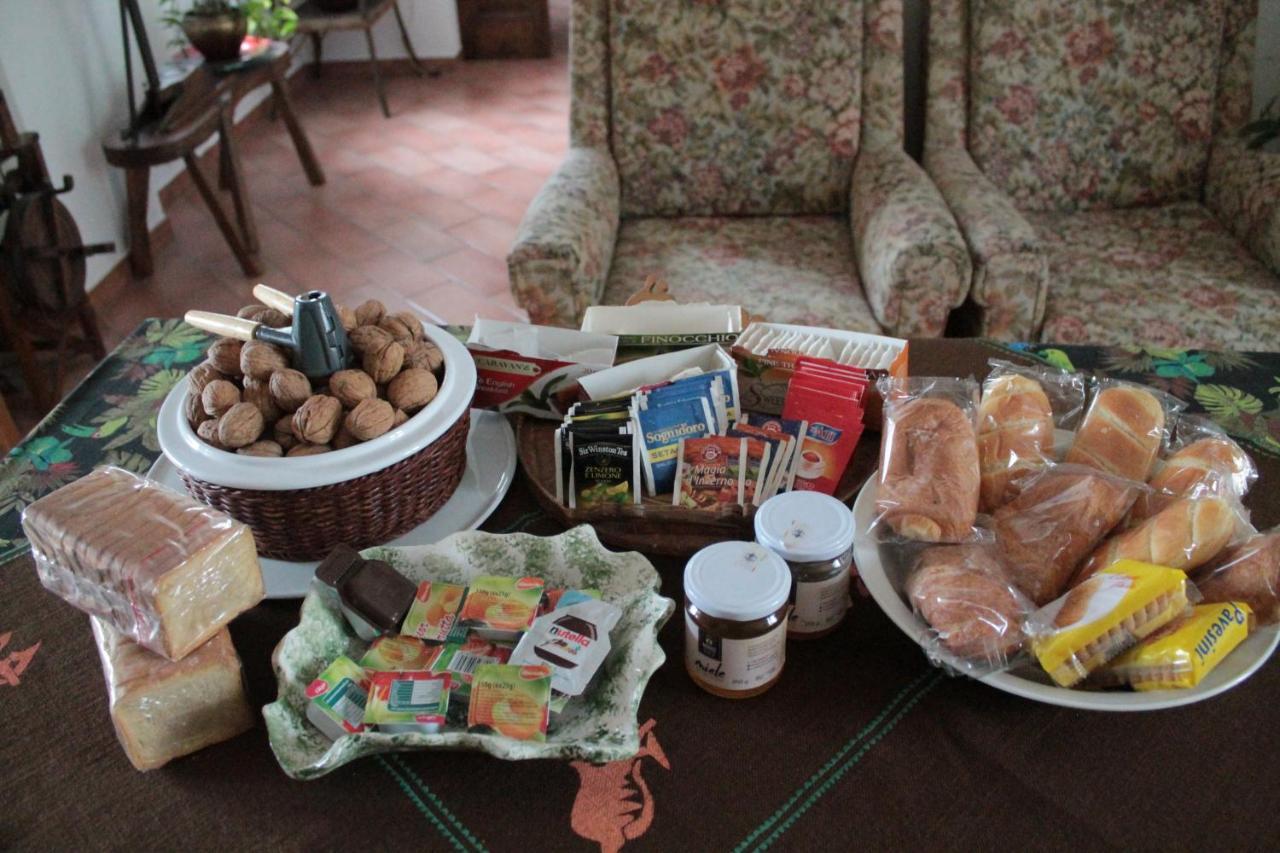 Le Ruote Bed and Breakfast Vezzano sul Crostolo Buitenkant foto